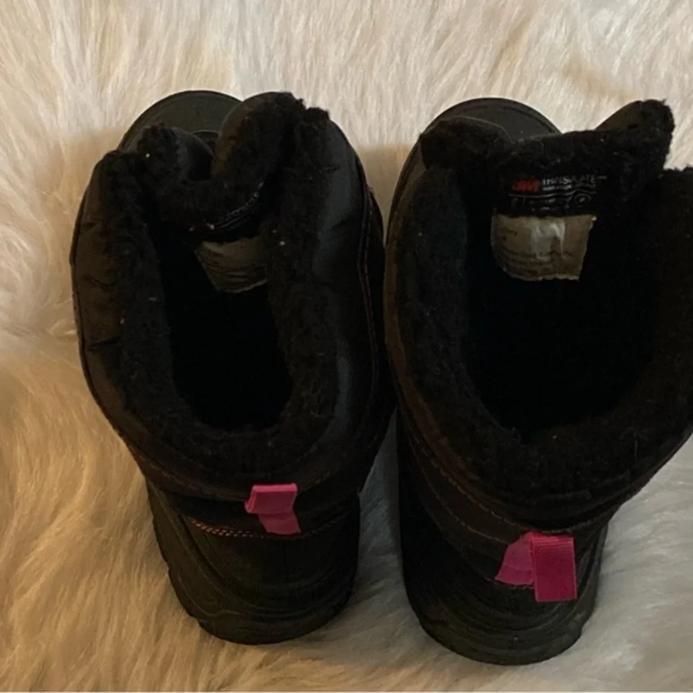 Glacier Boots Big‎ Girls Size 4 Black-Pink Slip On Water Resistant Warm